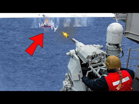 US Navy Mk 38 25mm Chain Gun Destroys Attacking Fast Boat