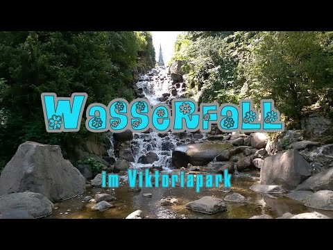 Der Wasserfall im Viktoriapark