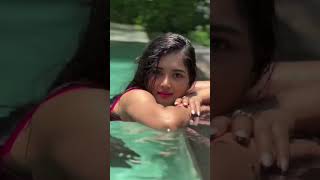 Download lagu Elina Devia swimming in the swimming pool ❤️ #elinadevia #fashion #viralvideo #beautiful #trending mp3