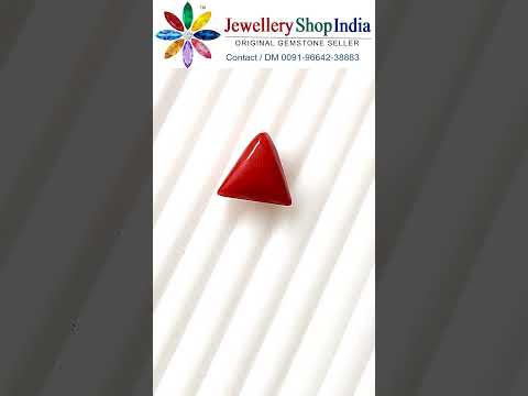Product video thumbnail