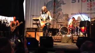 Sitting on top of the world - Blackfoot