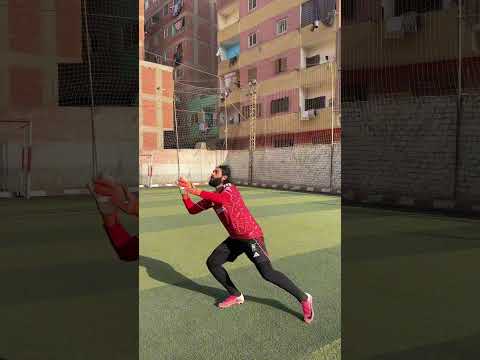 امبابي كل ما بيلاقي حاجه بيرميها عله اليسون 😱😱😱😱😱
