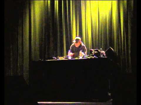 2003, Dj LHRONE (waxaholiks) at L'aéronef...(NMO show)