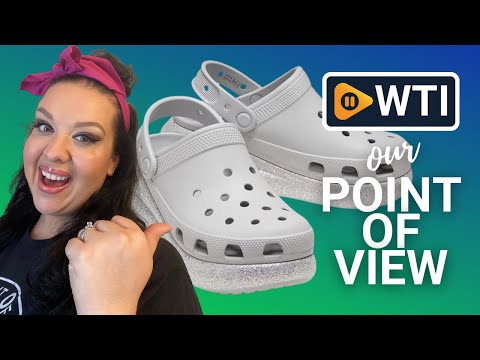 Crocs Women's Classic Crush Clogs | Platform Shoes 11 Women/9 Men Atmosphere - WTI product video review
