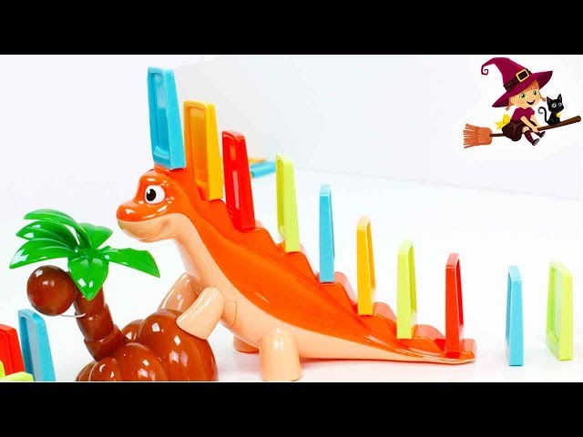 Vídeo relacionado con HappyKidsClub Juego de Lanzar 5 en 1 Dinosaurio, Juegos Exterior para Niños de 3-6 Años, Dinosaurio Juguetes de Playa Regalos Niños para 3 4 5 6+ Años Juegos al Aire Libre