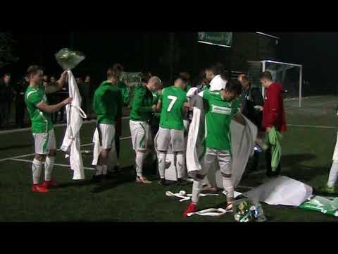 Kampioenswedstrijd Hilvaria badjasscene