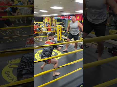 Bảo nhẹ rồi cứ mạnh mạnh #muaythai #thaiboxinglife #mma #boxing #kickboxing