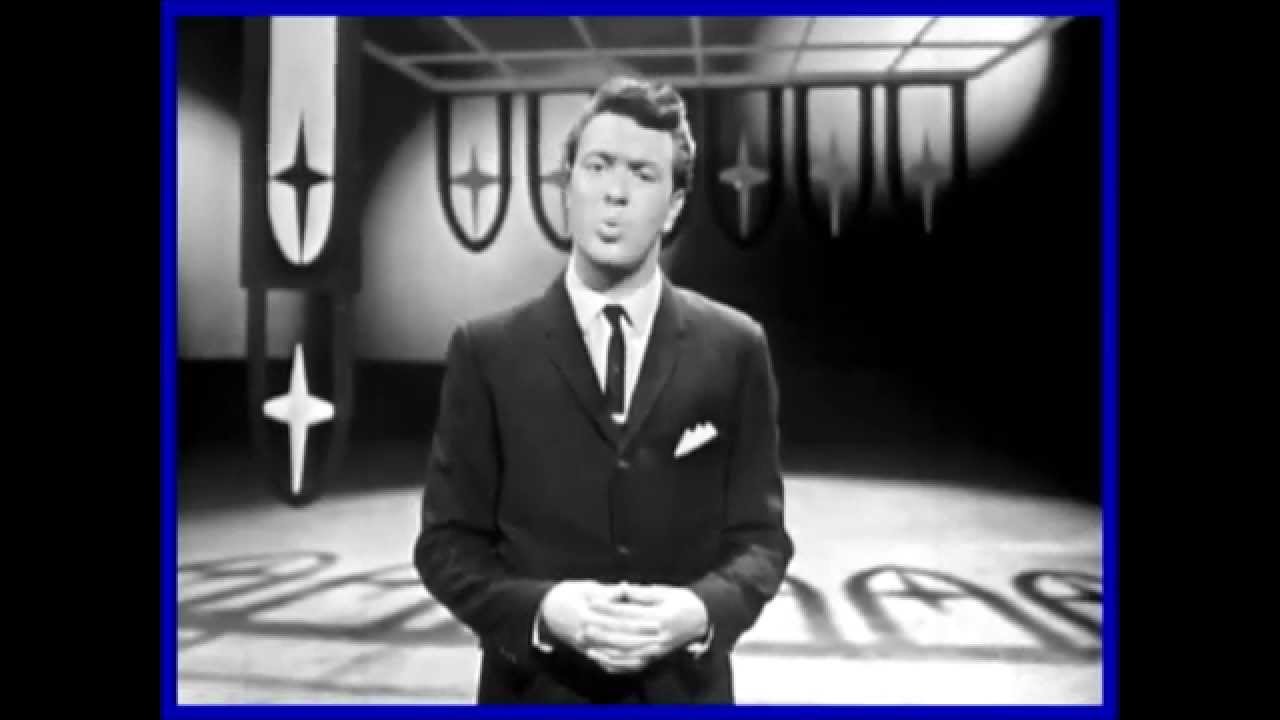 ♫ Johnny Devlin ♥  The One You Left Behind ♫
