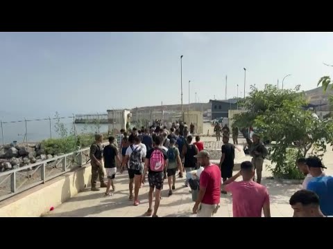Video Thumbnail: Migrants return to Morocco from Spain's Ceuta enclave | AFP