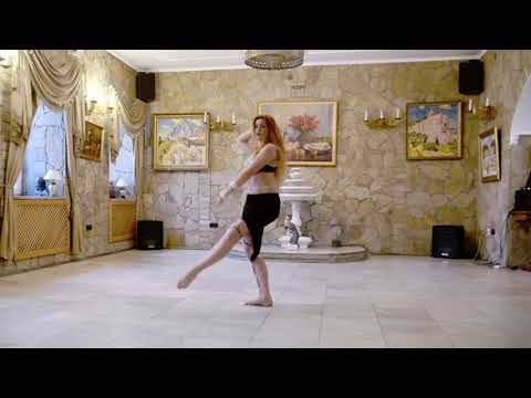 Anna Yudina Belly Dancer Street Shaabi la2 la2