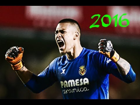 Alphonse Aréola -Villarreal CF - Brilliant saves | 2015/16