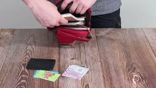 Стильная плечевая сумка для мужчин из плотного текстиля Vintage 22189 бордовый.