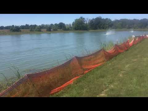 Nitro mono Pete and Charlie