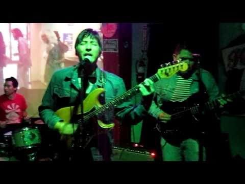 Corvinas - Dive (live at Tower Bar 12/17/2010)