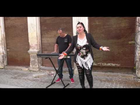 Ana de la Slatina & Carmen Piculeata-Ridic privirea spre cer