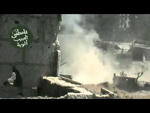تدمير دبابة تي 72 بعد استهدفها من قبل لواء فسطاط المسلمين في المتحلق الجنوبي في محافظة دمشق