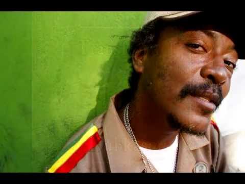 Transformai - Dubkasm ft. Ras Bernardo & Jeru Banto