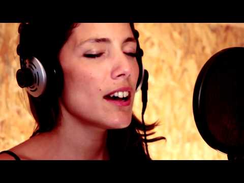 Gafieira Miúda | Batendo a Porta (João Nogueira e Paulo César Pinheiro)