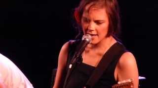 Scout Niblett - Could This Possibly Be - live Strom München Munich 2013-06-11