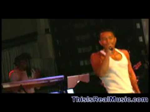 download lagu mp3 mp4 John Legend Ft Andre 3000 Green Light Chart Single, download mp3 John Legend Ft Andre 3000 Green Light Chart Single free downloadn, video klip John Legend Ft Andre 3000 Green Light Chart Single
