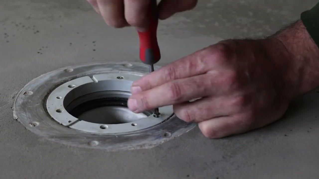 Ugradnja ACO Inox komercijalnih slivnika sa inox nosačem rešetke u vinil pod