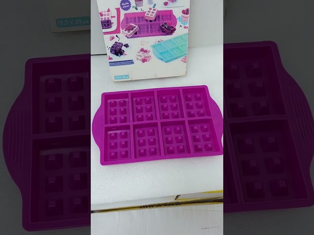 قالب سيليكون مربع صغير  1×1