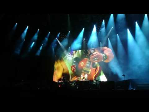 Guns N'Roses - Wish You Were Here (Pink Floyd) + Layla (Eric Clapton ) Chile, 29/10/2016
