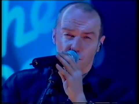 Midge Ure - Vienna - Top Of The Pops - Sunday 27 May 2001