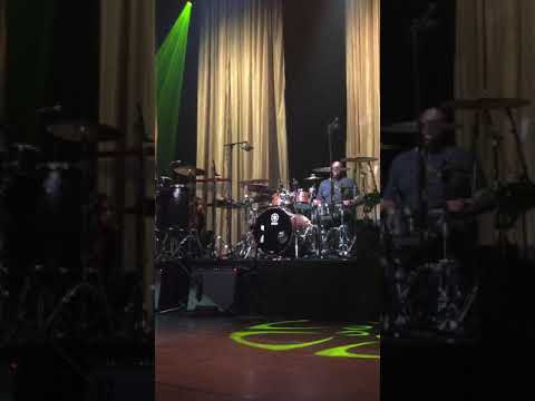 GEORGE BENSON ~ Khari Parker (✝) ~ Lilliana de Los Reyes ~ LIVE 🇫🇷 le 9 juillet 2019