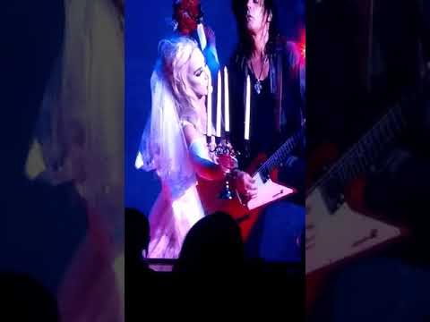 Alice Cooper Live at the Woodlands Pavilion