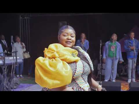 Eunice Manyanga - Concert - Congo T'adore - Liziba  -  terrain GD