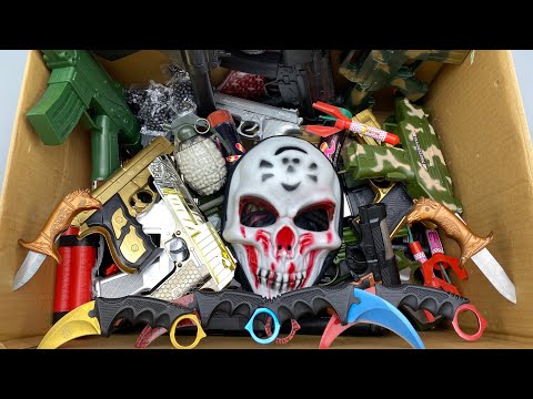 Skull Weapon Box! Dangerous and Explosive Toy Guns - Sharp Karambit Knives - Box of Toy Weapons