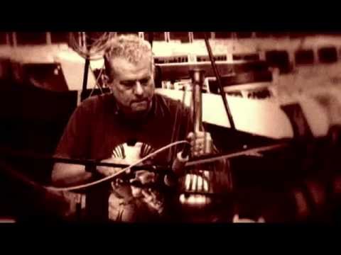 Rick Walker live looping Streetlight Records, Santa Cruz 2012