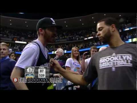 Deron Williams Signs Black Jersey w/ Black Sharpie