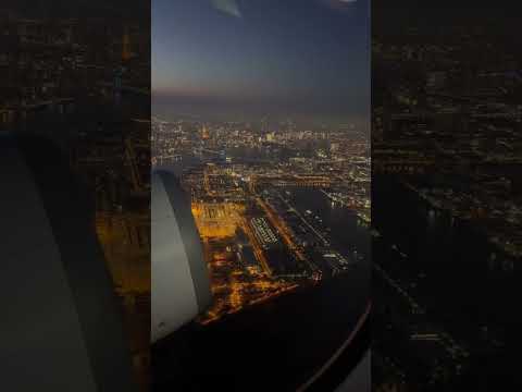 新千歳行き東京上空、飛行機からの夜景（2023.3.6）