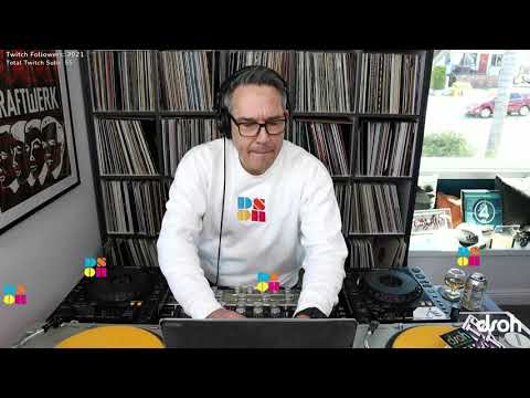 DSOH 768 - weekly Deep House DJ Mix by Lars Behrenroth - recorded live at Deeper Shades HQ in Cali