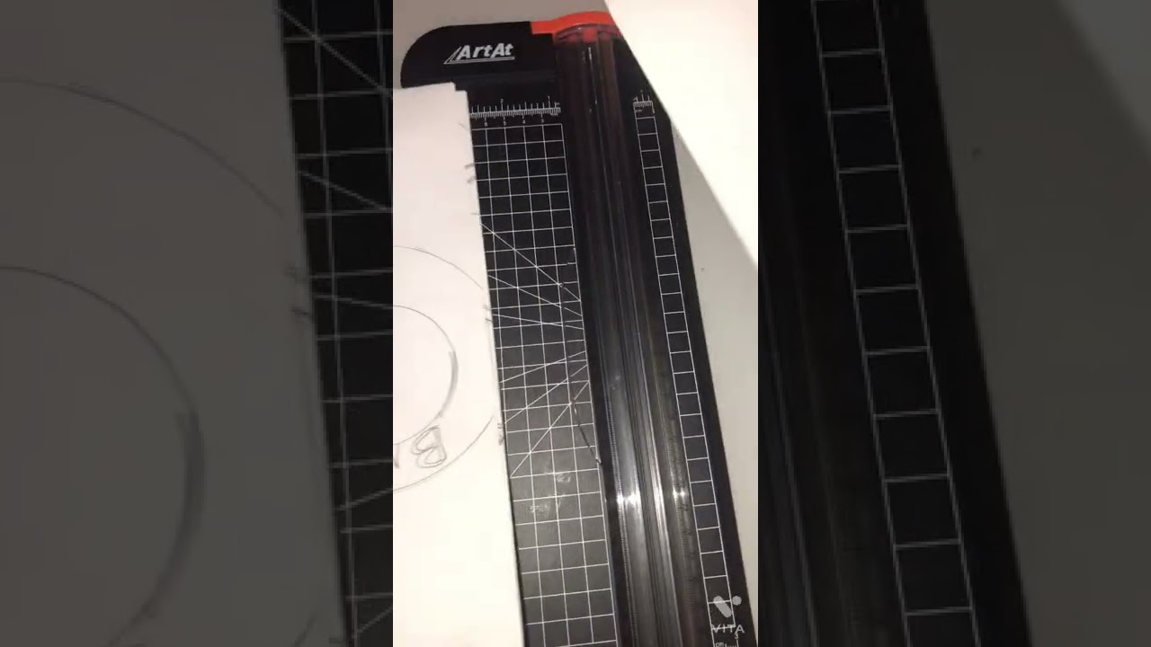 Easy paper cutting device | ArtAt product | Pixel Entertainment