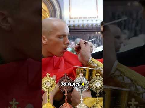 How Different Catholic Rites Receive Holy Communion