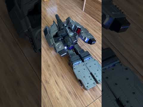 Robosen Megatron #transformers #transformersone #decepticons #autobots