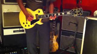 Video thumbnail for Vintage Gibson Les Paul Custom alpine white demo by tonemaster1