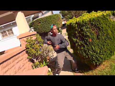 Skoo Boii (Swagg Me Out) DOUGIE Video.B.C (2011)