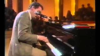 Paolo Conte - Rebus.wmv