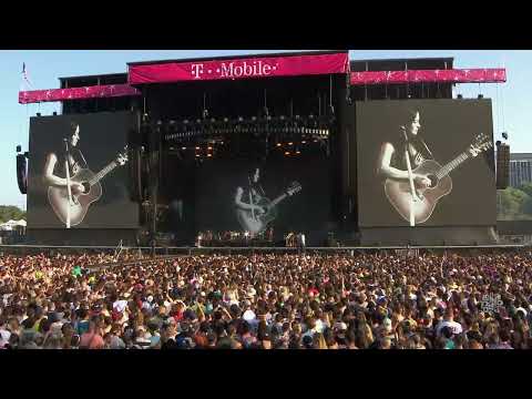 Kacey Musgraves - Slow Burn (Lollapalooza Chicago Festival 2019)