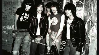 Ramones - Don&#39;t Go (demo)