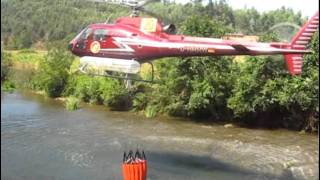 preview picture of video 'Helicóptero em Vale de Cambra 2010 (Barbeito)'