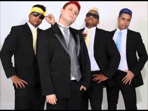 RENY E A GALERA - ELA TÁ FICANDO BEBA - MUSICA NOVA (2014)