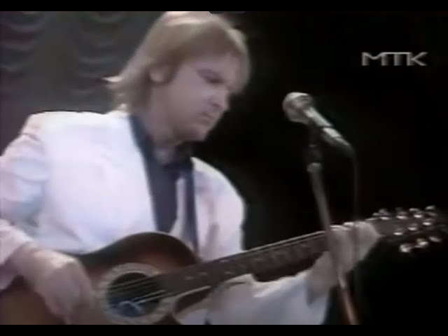 дьяконов валентин михайлович самоцветы. клип группы самоцветы школьный бал. слёзы асфальта школьный бал. пластинка самоцветы 1973. слёзы асфальта выпускной бал.