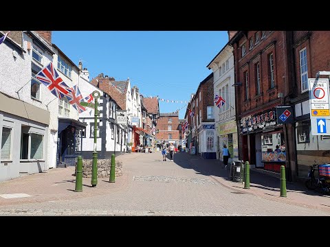 Discovering Leek: A Brief Dive into Staffordshire's Hidden Charm - England