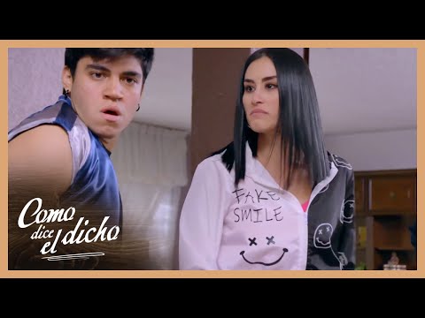 Mariana reports Nicolás for selling toxic substances | As 5/5 says | Whoever has a bad habit...