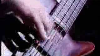 Angra (Couver Iron Maiden) Bass x Guitar duel - Number of the beast